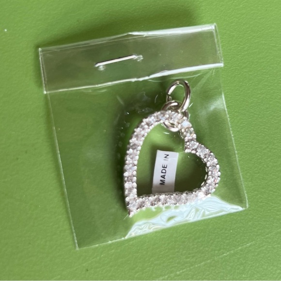 Sterling Silver 925 and CZ Heart Shaped Pendant Brand New in Packaging - Picture 3 of 4